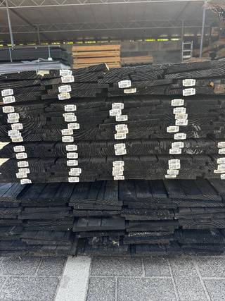 Ca. 80x Douglas Zweeds Rabat – zwart (RAL9005) gedompeld